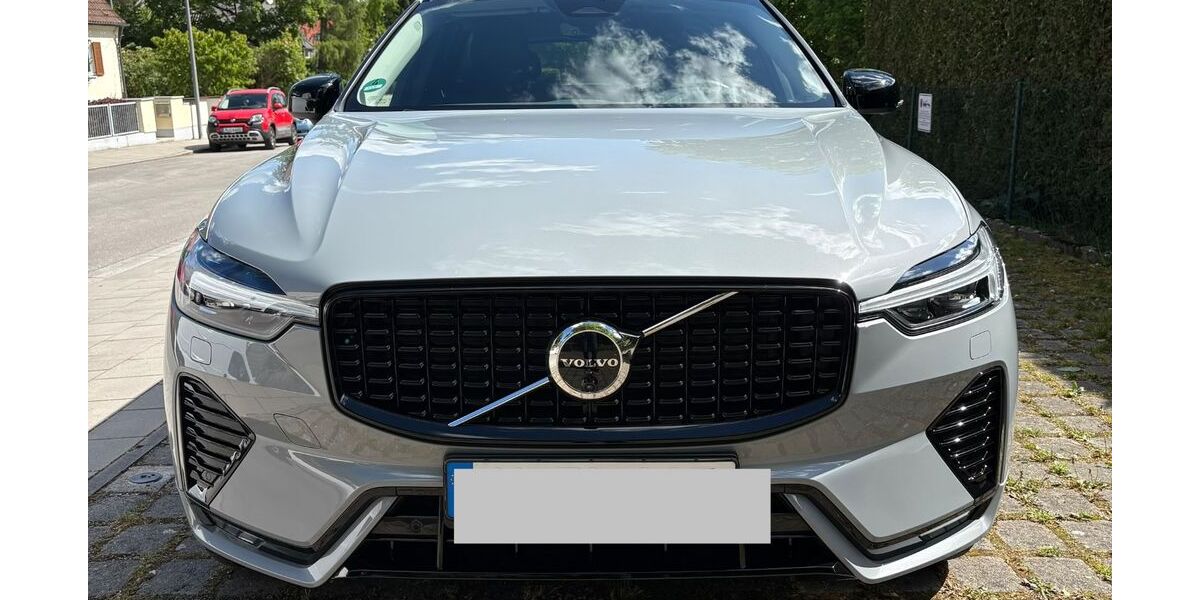 Volvo XC60 10.920 km 45.200 &euro; Gräfelfing 82166