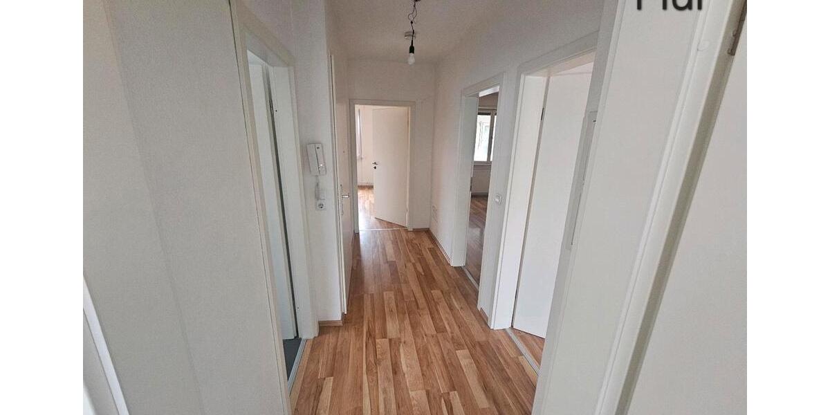 Etagenwohnung Sulzbach (Taunus) - 3 Zimmer, 80 m&sup2;, 1.150&euro; | Angebot:26004066