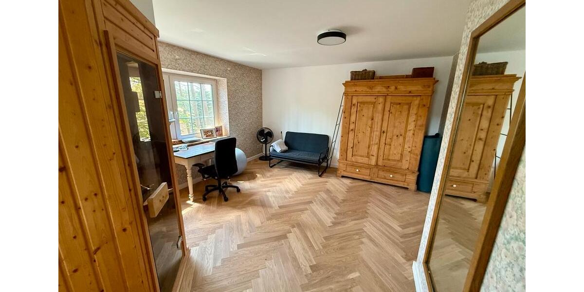 Einfamilienhaus Hitzacker (Elbe) - 7 Zimmer, 236 m&sup2;, 559.000&euro; | Angebot:26874570