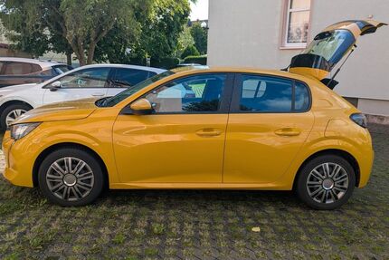 Peugeot 208 54.000 km 9.999 &euro; Chemnitz 09130