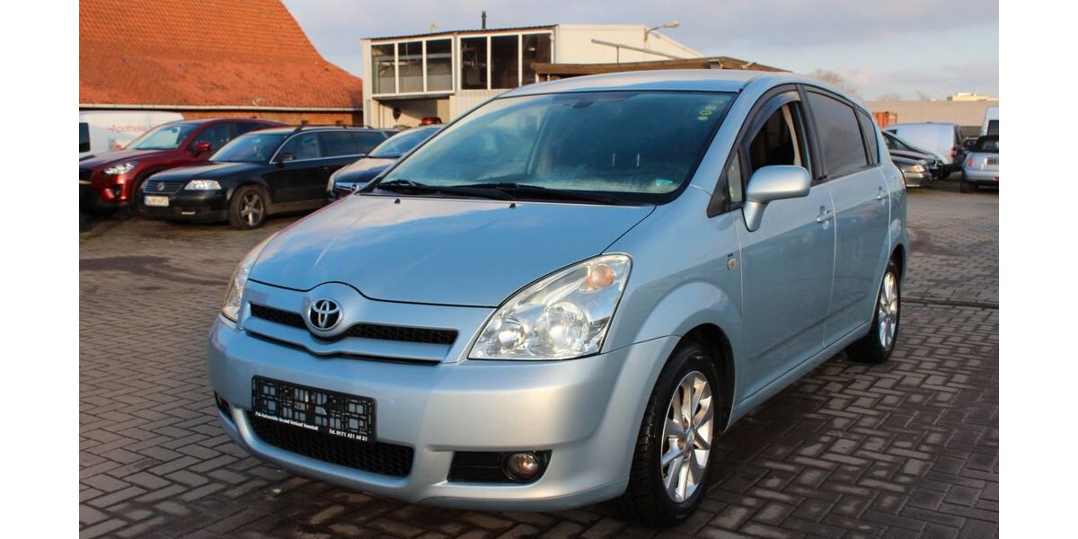 Toyota Corolla Verso 199.600 km 3.690 € Neustadt am Rübenberge 31535