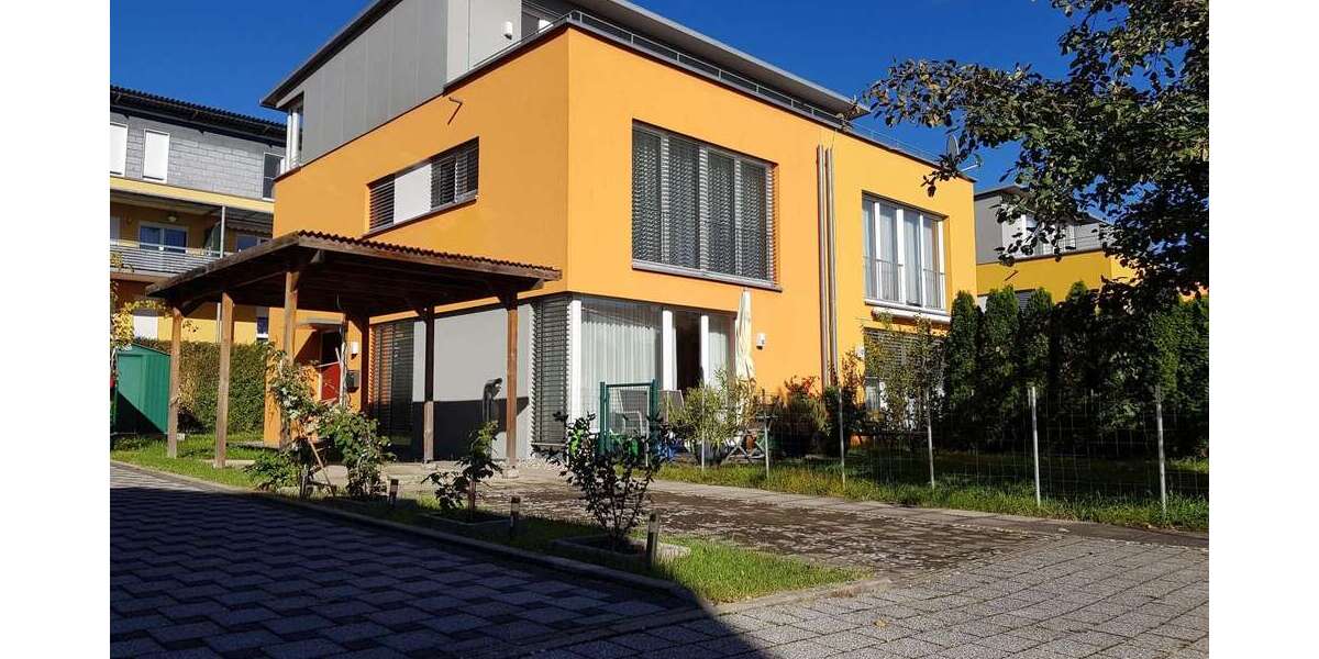 Haus zum Kaufen in Singen (Hohentwiel) 535.000 € 146 m² 6 zimmer