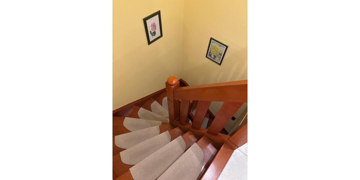 Einfamilienhaus Trossingen - 7 Zimmer, 209 m&sup2;, 699.000&euro; | Angebot:26811603