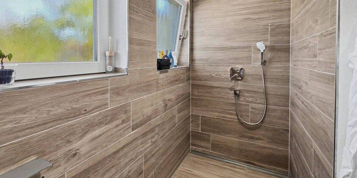 Einfamilienhaus Freyung Neureut - 8 Zimmer, 100 m&sup2;, 225.000&euro; | Angebot:26512602