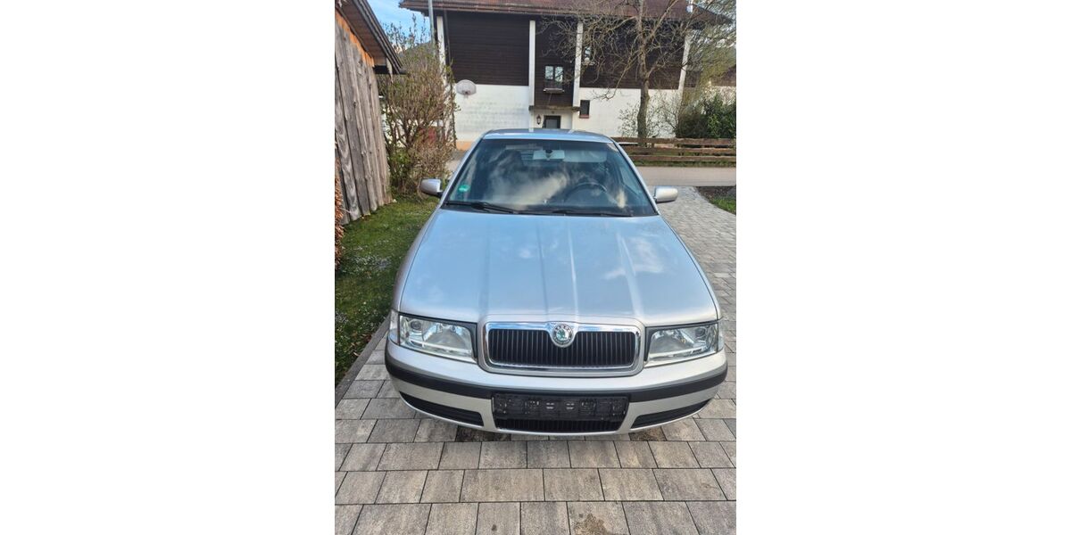 Skoda Octavia 206.000 km 850 &euro; Frasdorf 83112