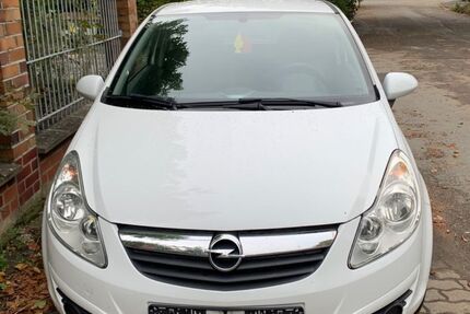 Opel Corsa 157.743 km 2.100 € Hummeltal 95503