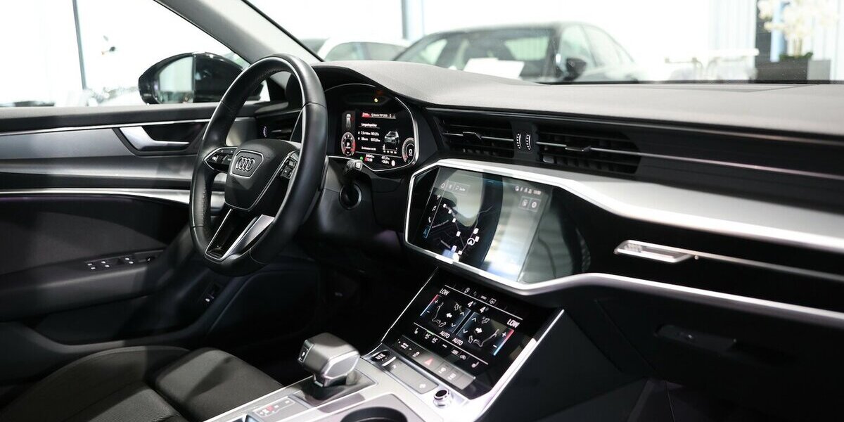 Audi A6 Avant 40 TDI SPORT BLACK / LED / STANDHEIZUNG 76.000 km 25.444 &euro; Hamm 59077