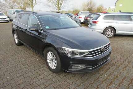 VW Passat Variant Business 2.0 TDI DSG NAVI IQ LIGHT