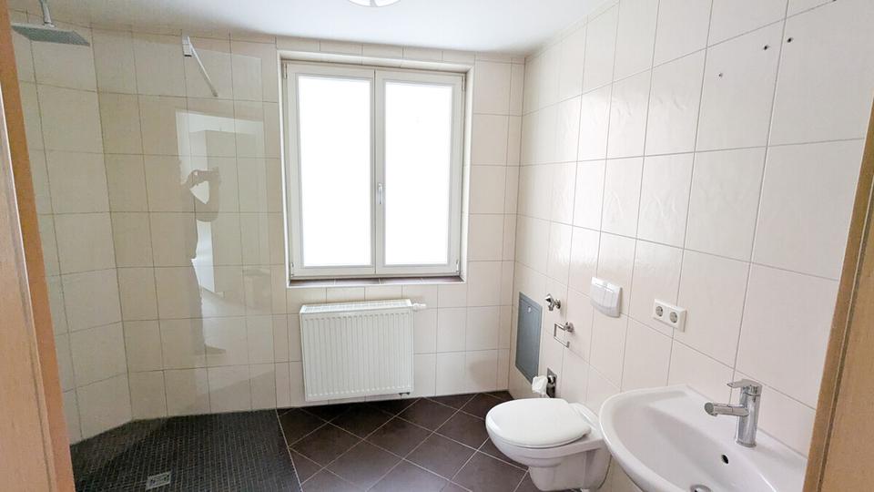 Erdgeschoßwohnung Bretten - 2 Zimmer, 76 m&sup2;, 900&euro; | Angebot:26013872