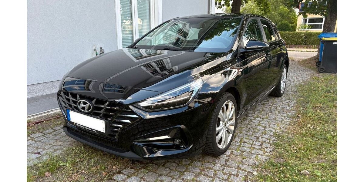 Hyundai i30 55.000 km 18.000 &euro; Berlin 10247