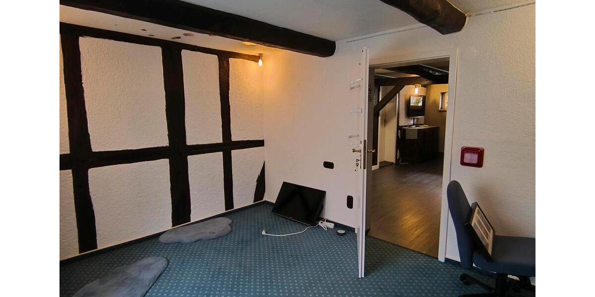 Mehrfamilienhaus, Wohnhaus Bad Driburg - 4 Zimmer, 190 m&sup2;, 149.000&euro; | Angebot:26916593