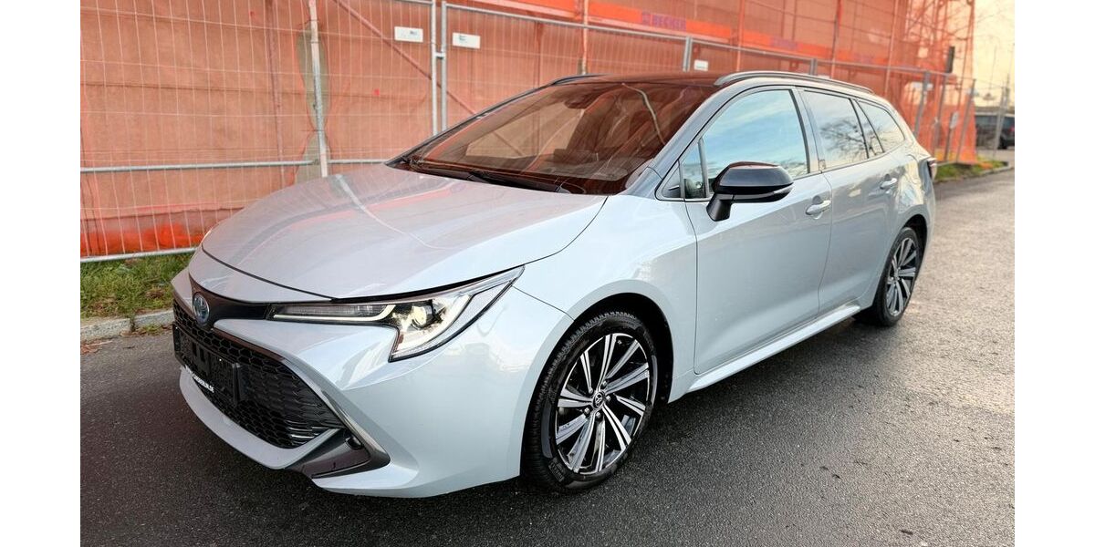 Toyota Corolla 107.000 km 16.999 &euro; Berlin 12057