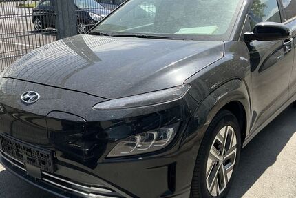Hyundai KONA 12.178 km 19.000 &euro; Eitorf 53783