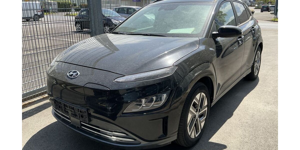 Hyundai KONA 12.178 km 19.000 &euro; Eitorf 53783