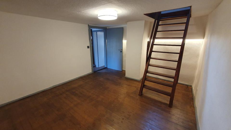 Doppelhaushälfte Stockach - 3 Zimmer, 110 m&sup2;, 185.000&euro; | Angebot:25805338