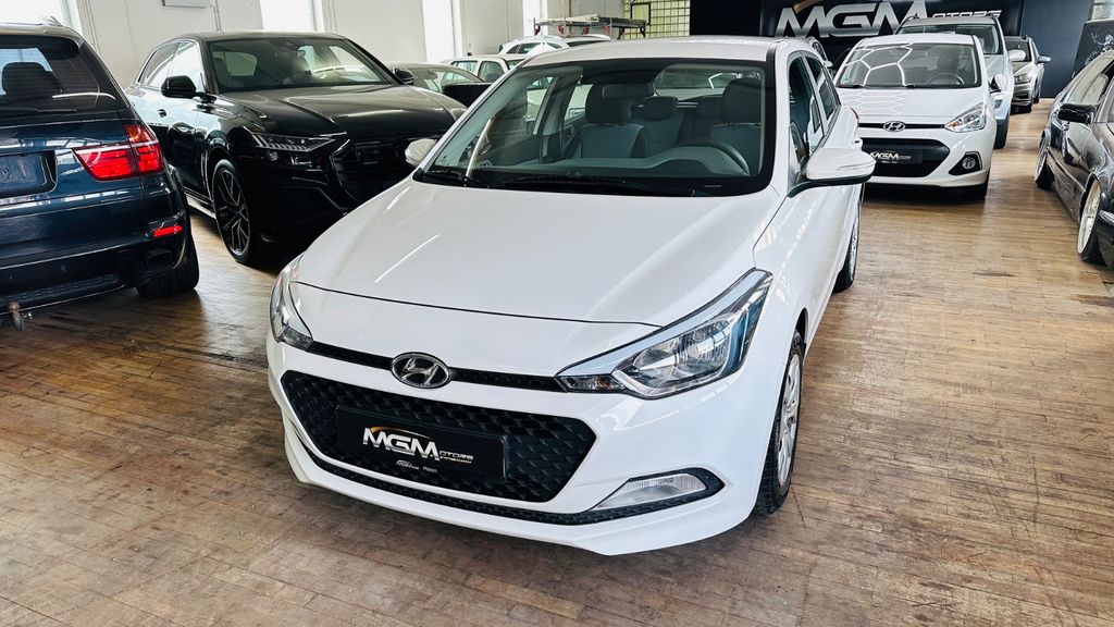 Hyundai i20 141.644 km 6.299 &euro; Aalen 73431