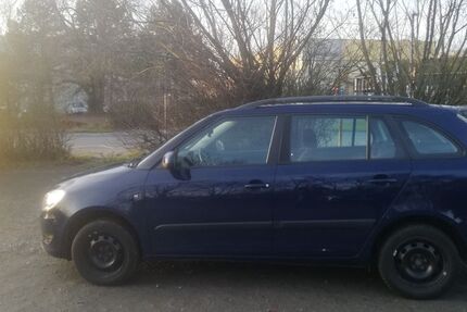 Skoda Fabia 280.000 km 1.800 &euro; Büttelborn 64572