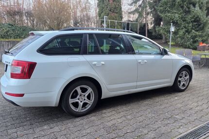 Skoda Octavia 260.000 km 7.200 &euro; Nürtingen 72622