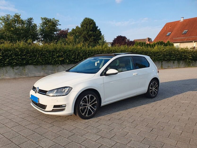 VW Golf 125.500 km 14.500 € Kiel 24145