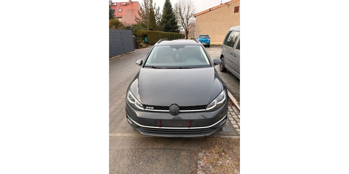 VW Golf 99.050 km 16.200 &euro; Dohna 01809