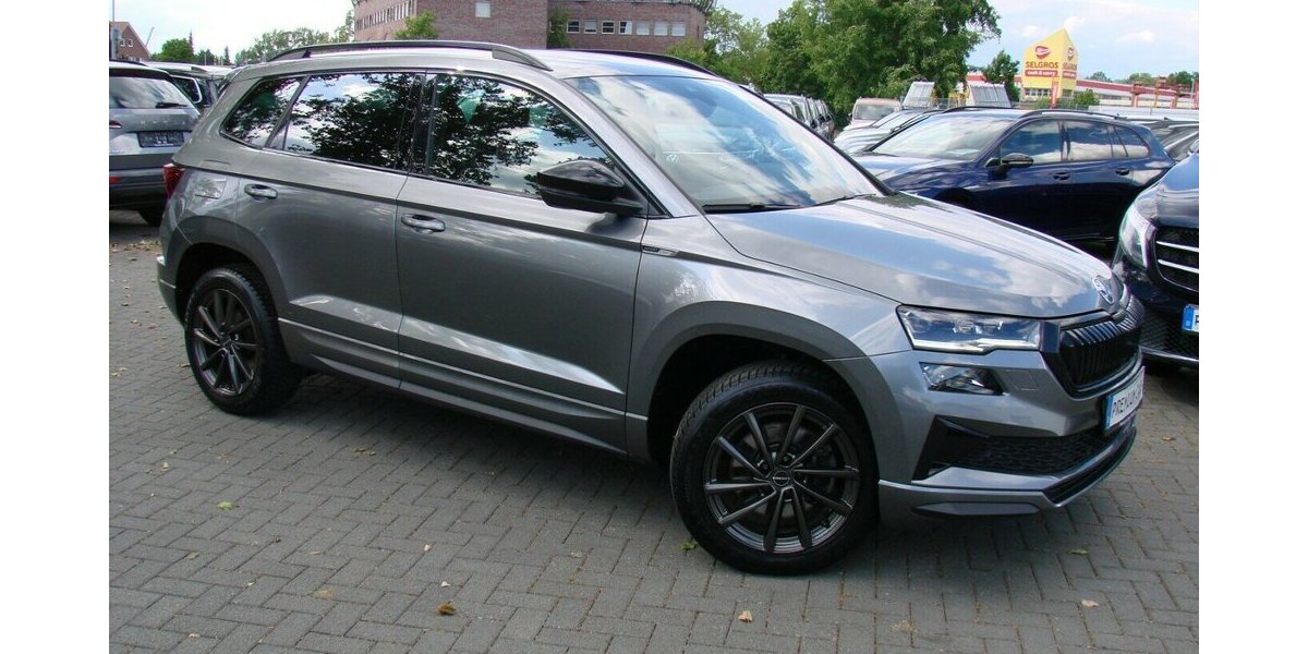 Skoda Karoq 1.5TSI Sportline ACC Kamera LED 45.047 km 26.980 &euro; Falkensee 14612