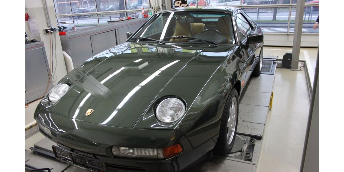 Porsche 928 98.000 km 43.000 &euro; Maisach 82212