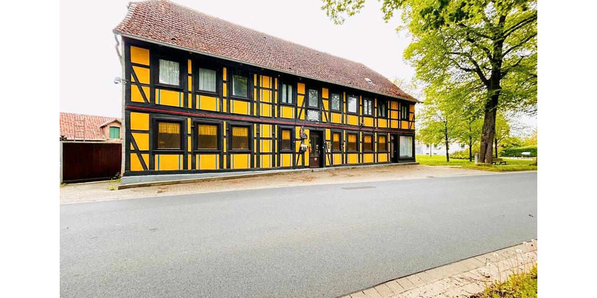 Einfamilienhaus Helmstedt Offleben - 9 Zimmer, 160 m&sup2;, 195.000&euro; | Angebot:26576240