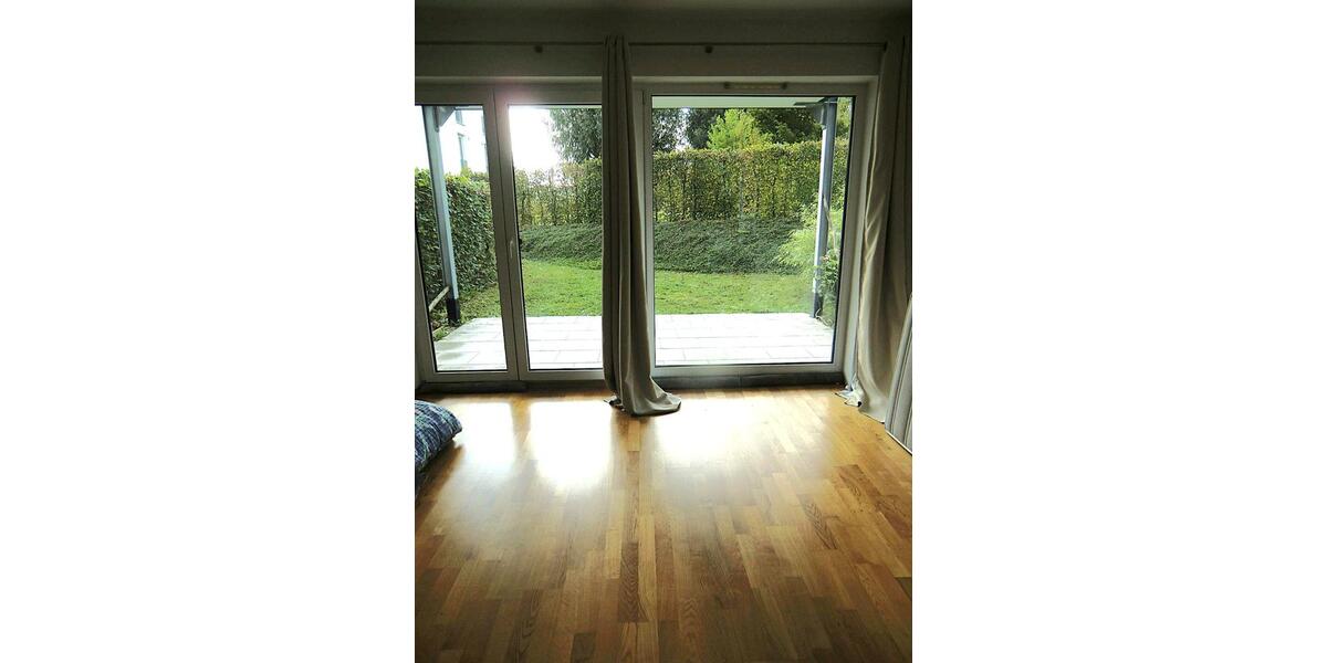 Außergewöhnlich schöne 2,5 Z EG-Whg m. Blick in's Grüne 2.5 zimmer