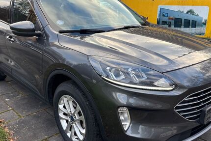 Ford Kuga 136.000 km 14.500 &euro; Nümbrecht 51588