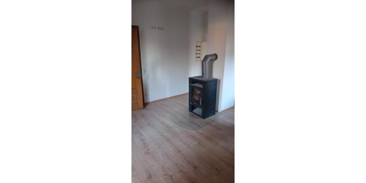 Erdgeschoßwohnung Waltershausen - 2 Zimmer, 55 m&sup2;, 550&euro; | Angebot:25783765