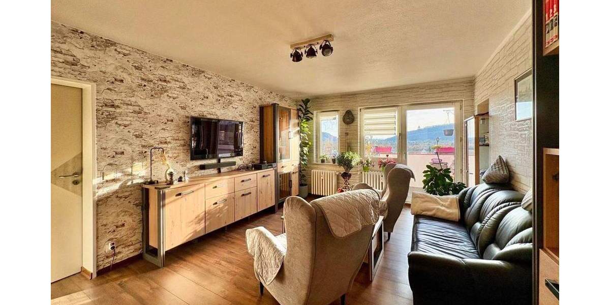 Etagenwohnung Minden Innenstadt - 4 Zimmer, 94 m&sup2;, 105.000&euro; | Angebot:25050900