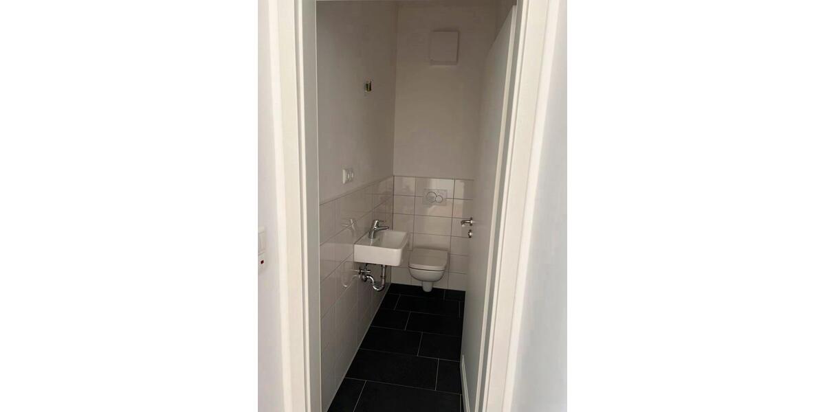 Dachgeschoßwohnung Dachau - 3 Zimmer, 87 m&sup2;, 1.527&euro; | Angebot:25387255
