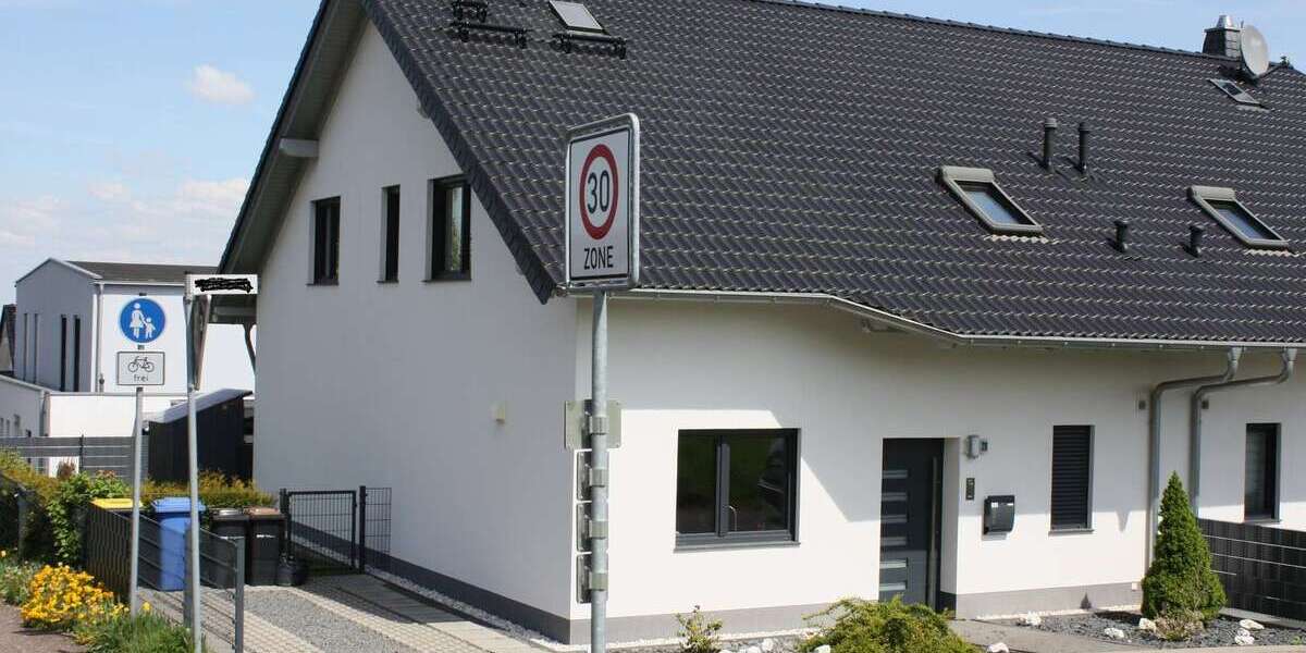 Einfamilienhaus Mechernich - 4 Zimmer, 145 m&sup2;, 1.550&euro; | Angebot:27336201
