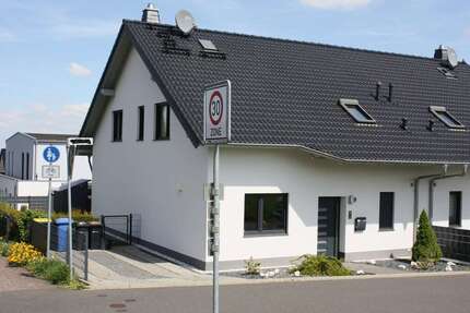 Haus Mechernich - 4 Zimmer, 145 m&sup2;, 1.550&euro; | Angebot:27336201