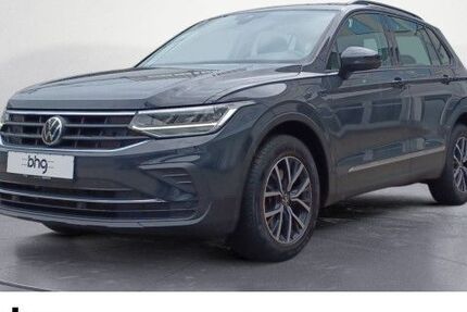 VW Tiguan 50.300 km 27.490 € Lörrach 79540