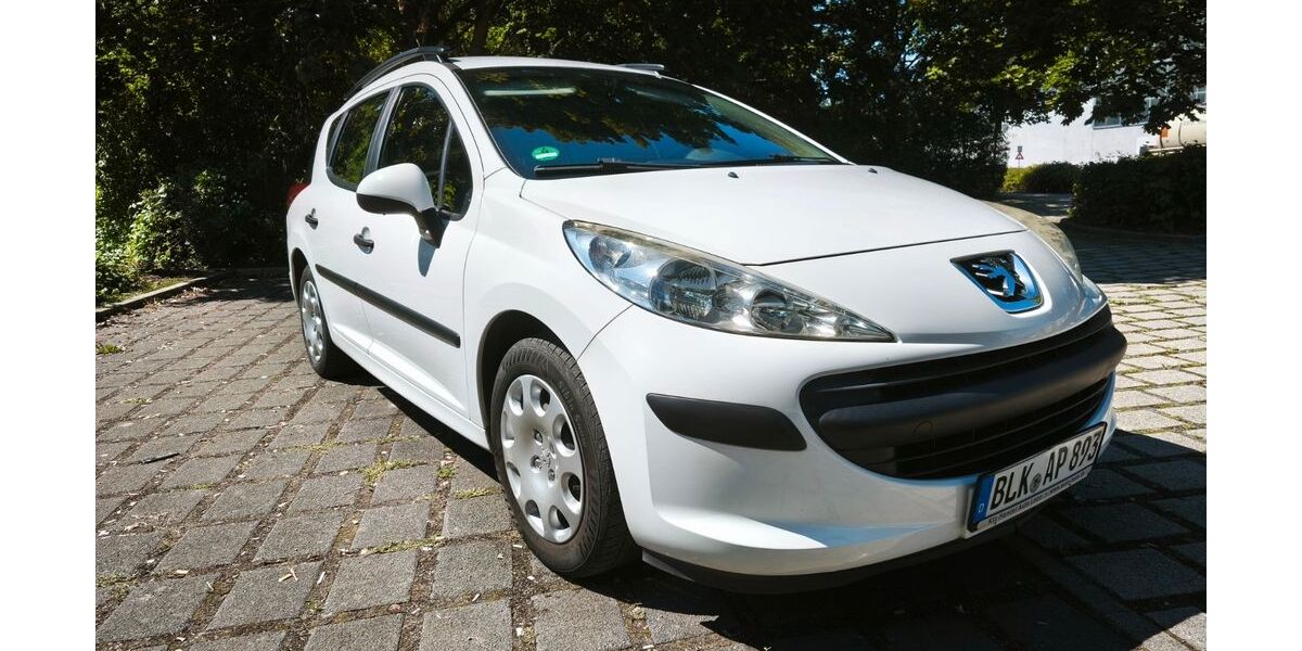 Peugeot 207 116.000 km 2.900 &euro; Zeitz 06712