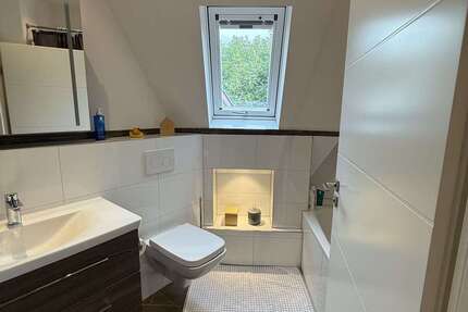 Wohnung Frankfurt Nordend Ost - 3 Zimmer, 110 m&sup2;, 2.400&euro; | Angebot:27301497