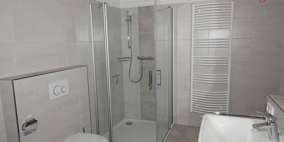 Etagenwohnung Wiesmoor Wiesederfehn - 3 Zimmer, 93 m&sup2;, 1.030&euro; | Angebot:25927212