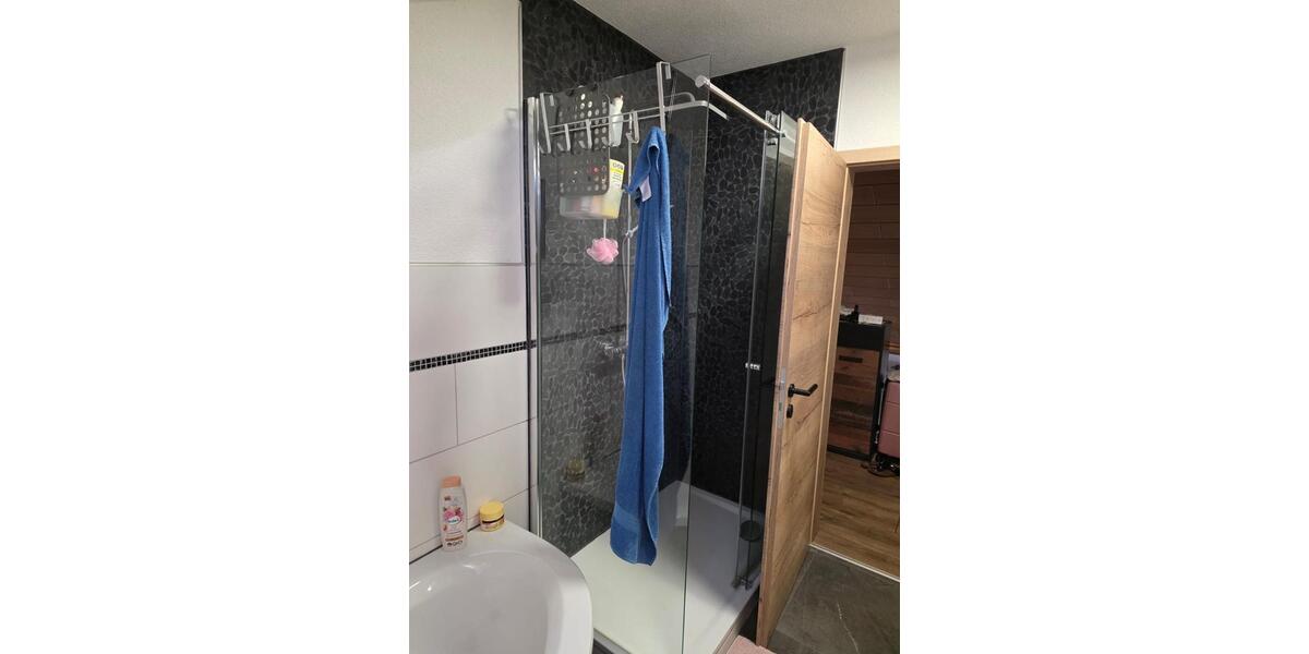 Einfamilienhaus Borken (Hessen) - 5 Zimmer, 122 m&sup2;, 400.000&euro; | Angebot:26578045