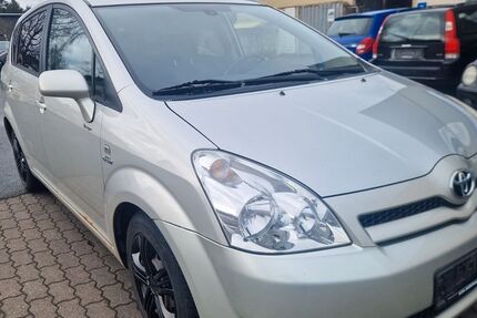 Toyota Corolla Verso 232.000 km 1.290 &euro; Wendelstein 90530