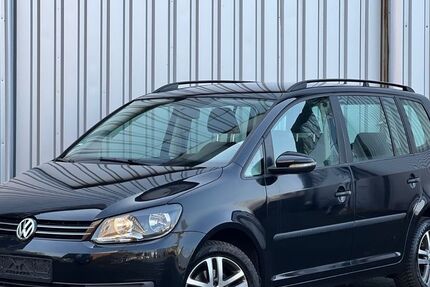 VW Touran 212.000 km 2.999 &euro; kassel 34123