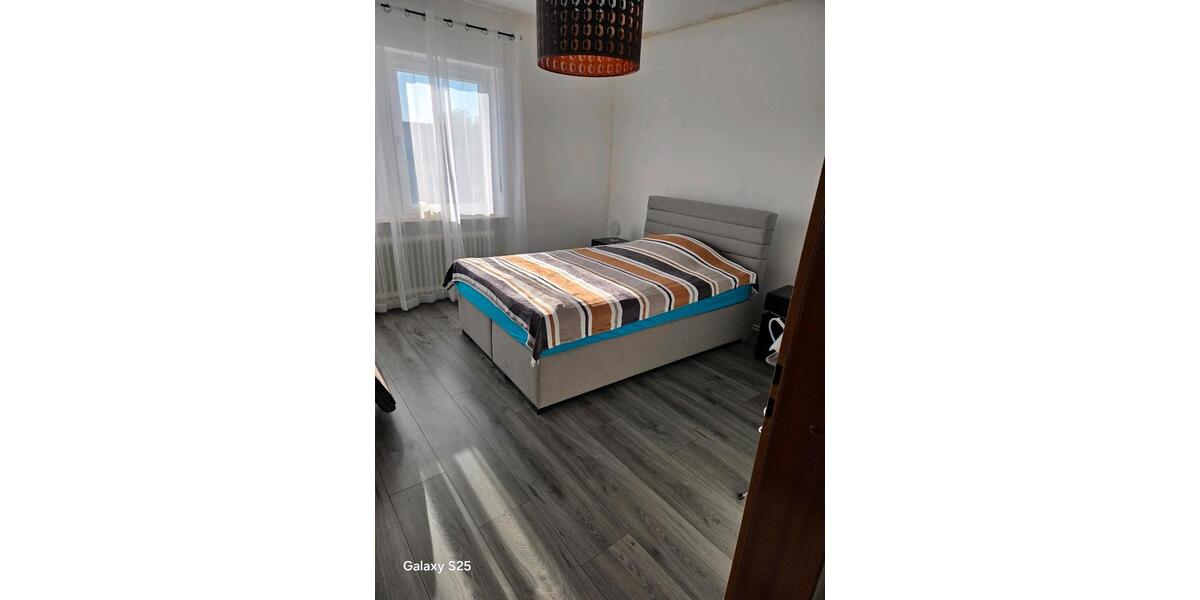 Dachgeschoßwohnung Saarbrücken Neue Bremm - 4 Zimmer, 86 m&sup2;, 265.000&euro; | Angebot:27030056