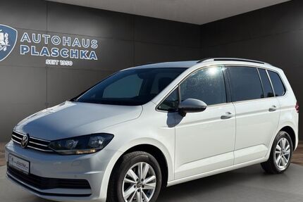 VW Touran 82.000 km 23.450 &euro; Amelinghausen 21385
