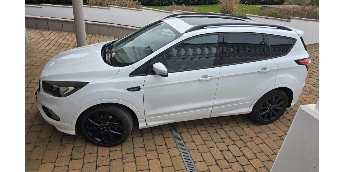 Ford Kuga 135.000 km 15.200 &euro; Mechernich 53894
