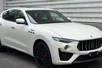 Maserati Levante 8.000 km 48.990 &euro; Brüssow 17326
