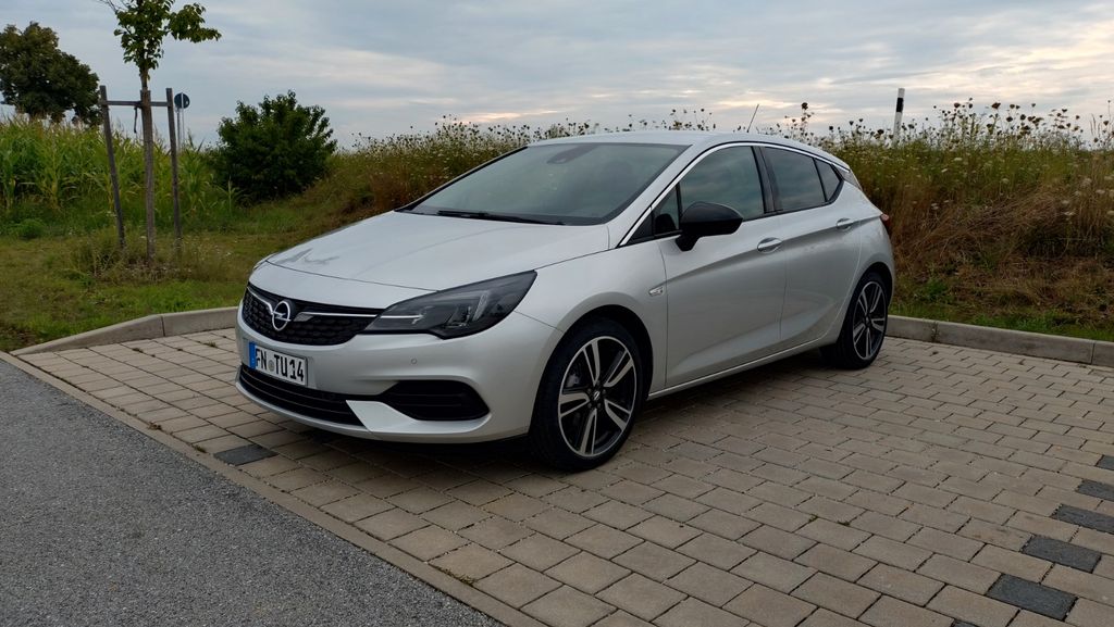 Opel Astra 4.900 km 22.990 &euro; Bernried 94505