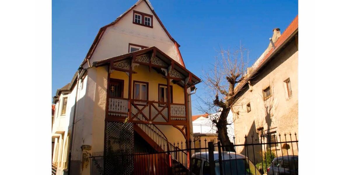 Mehrfamilienhaus, Wohnhaus Alzey - 14 Zimmer, 221 m&sup2;, 195.000&euro; | Angebot:26062682
