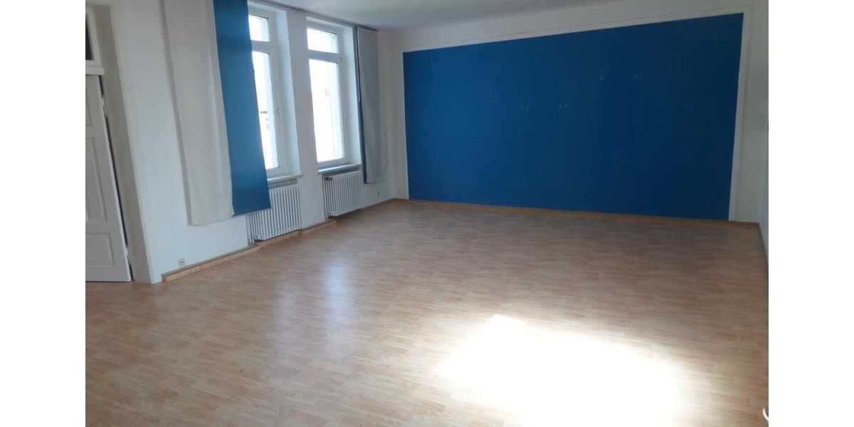 Etagenwohnung Malchin - 2 Zimmer, 75 m&sup2;, 410&euro; | Angebot:23443186