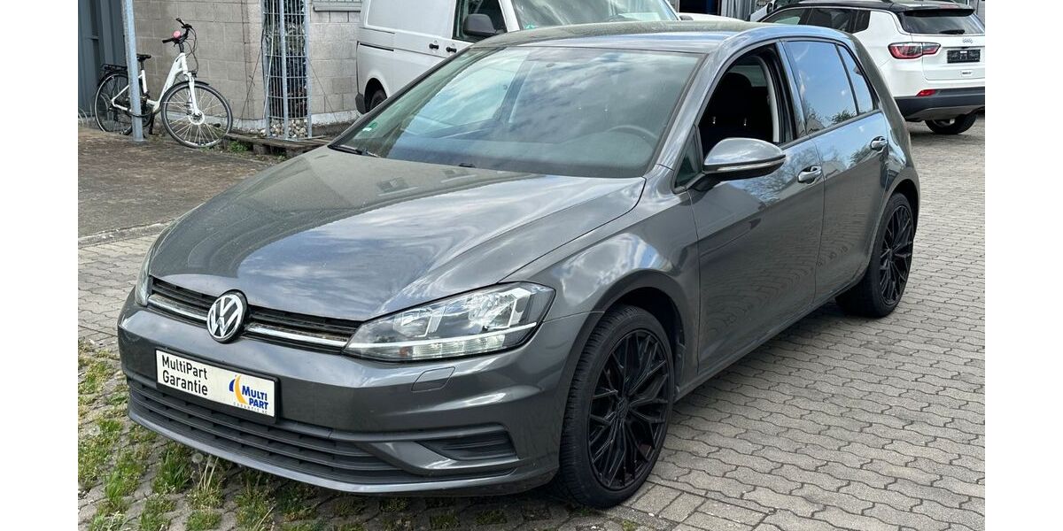 VW Golf 110.350 km 7.500 &euro; Wörth 76744