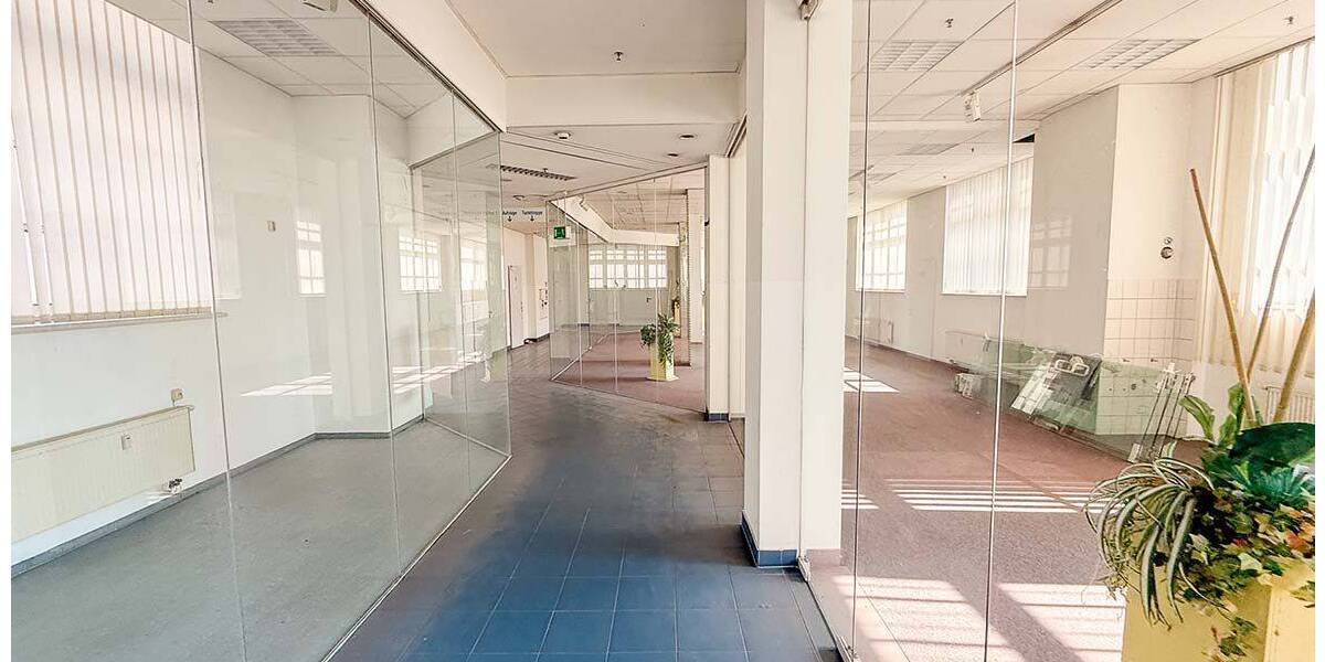 Mehrfamilienhaus, Wohnhaus Limbach-Oberfrohna Oberfrohna - 150.000&euro; | Angebot:26308423